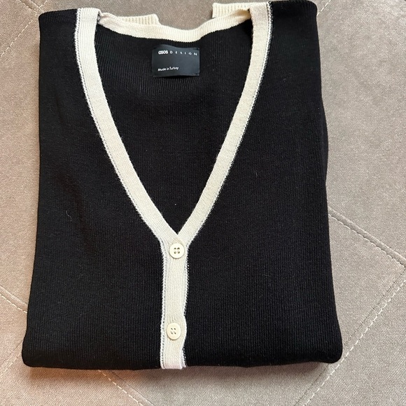 ASOS Black Crew Neck Sweater Fine-Knit Long Sleeve - Picture 4 of 10